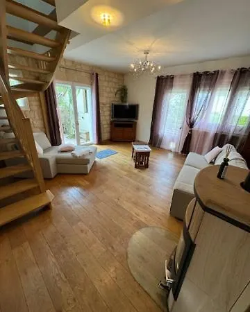 Villa Maison Familiale, Professionnel 10min Cern Geneve